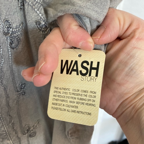 Indigo threads women’s gray dress nwt medium - Picture 4 of 7